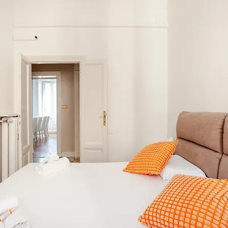 아파트 Lux - 600 Meters From Duomo *