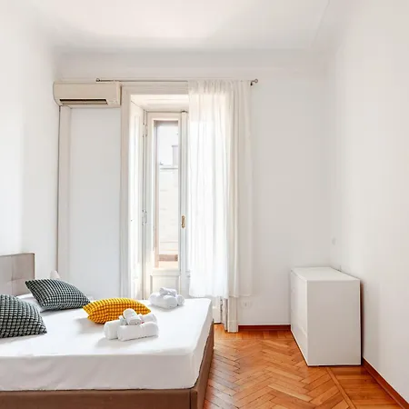 Lux - 600 Meters From Duomo 아파트 *