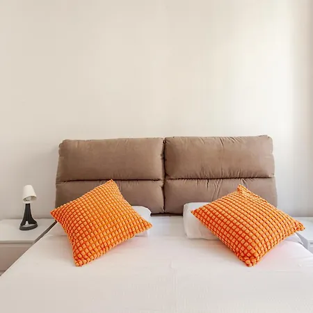 Appartement Lux - 600 Meters From Duomo Milan